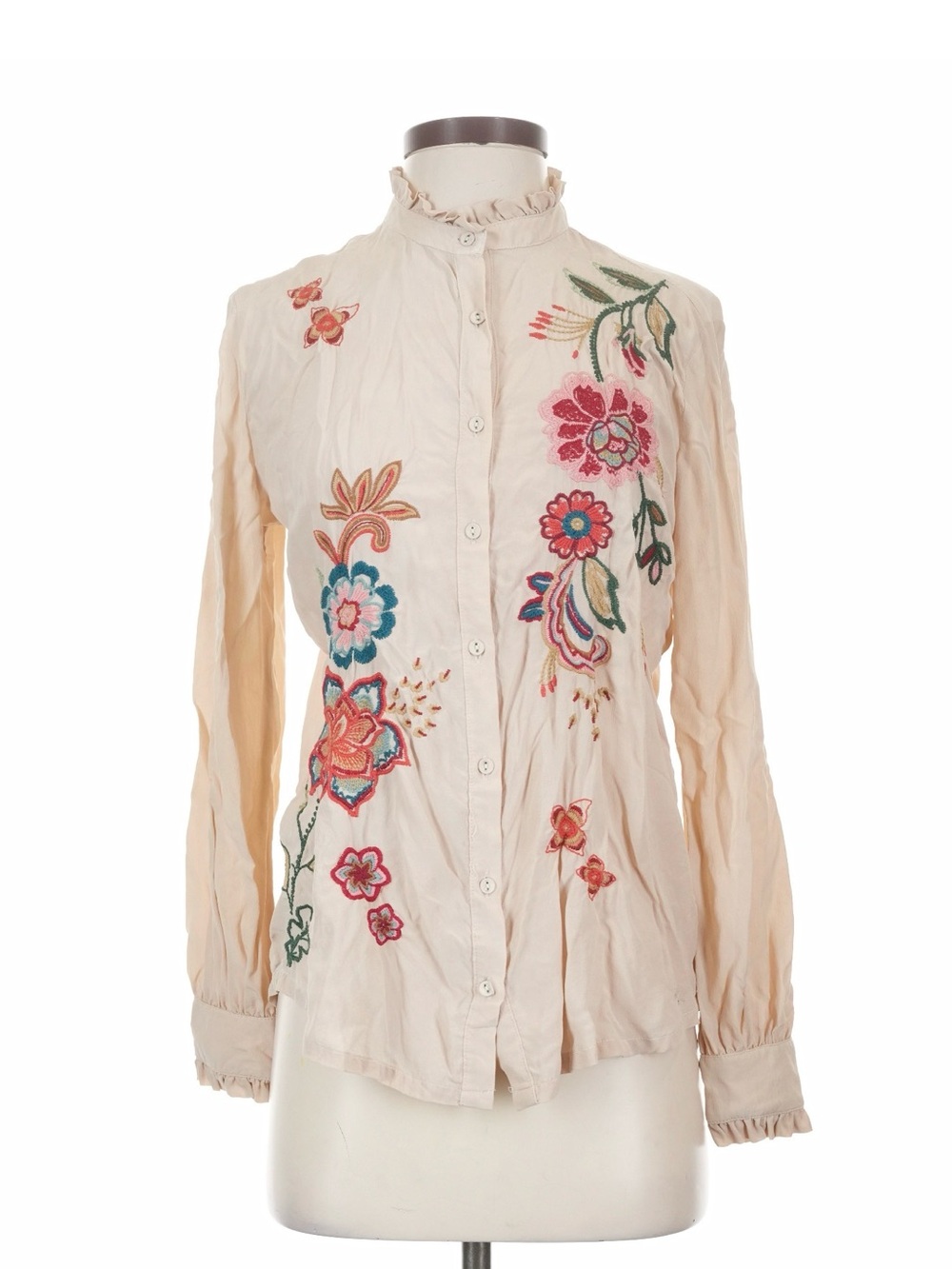 Johnny Was Cream Button-Down Top with Multicolor Floral Embroidery 🌼 ☀️ - Picture 2 of 3